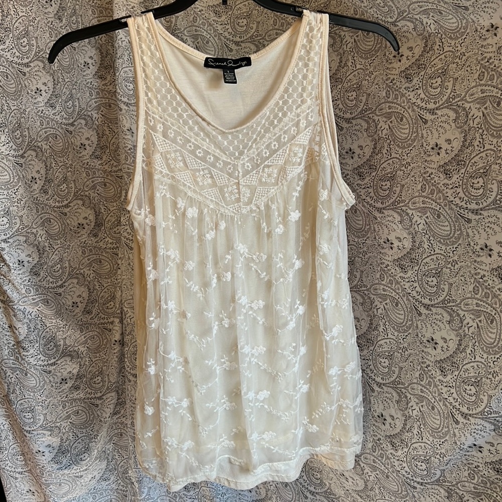 French Laundry lace tank